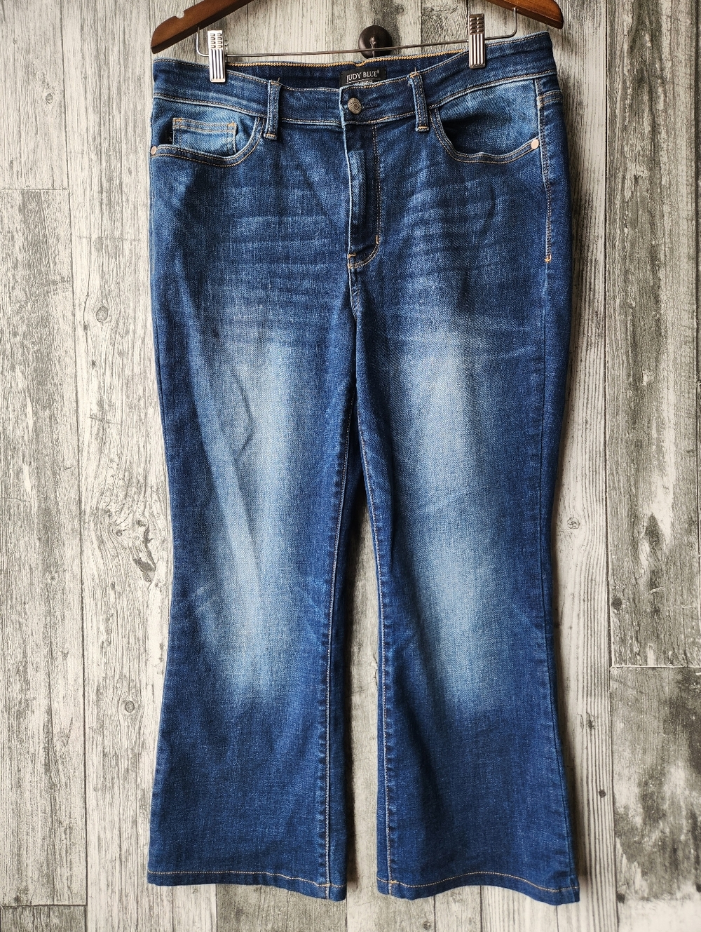 Judy Blue Reg/Curvy Mid Rise Bootcut Denim Jeans Size 13/31
